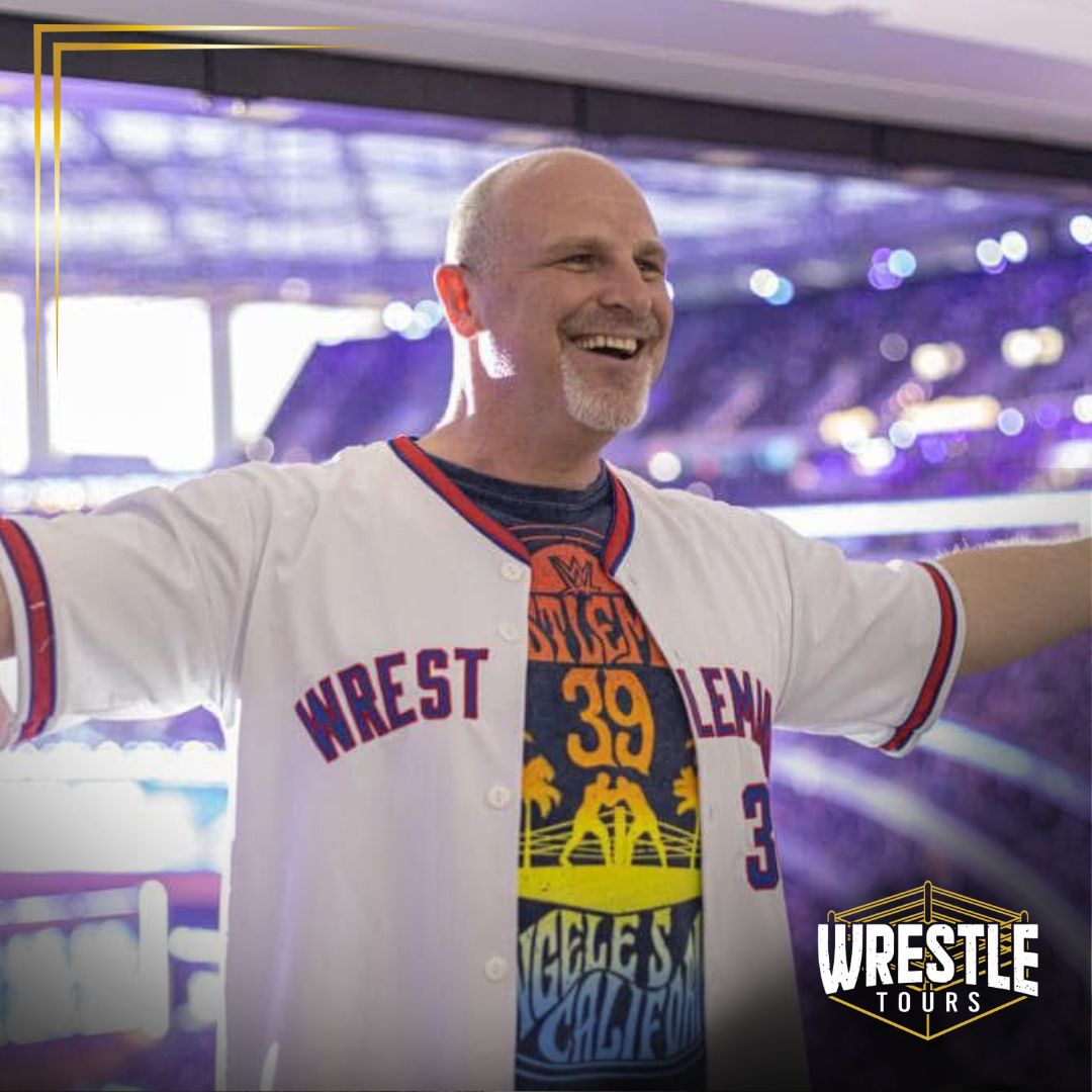 WrestleMania 39 Kevin in the Suite 2023 - wrestletours